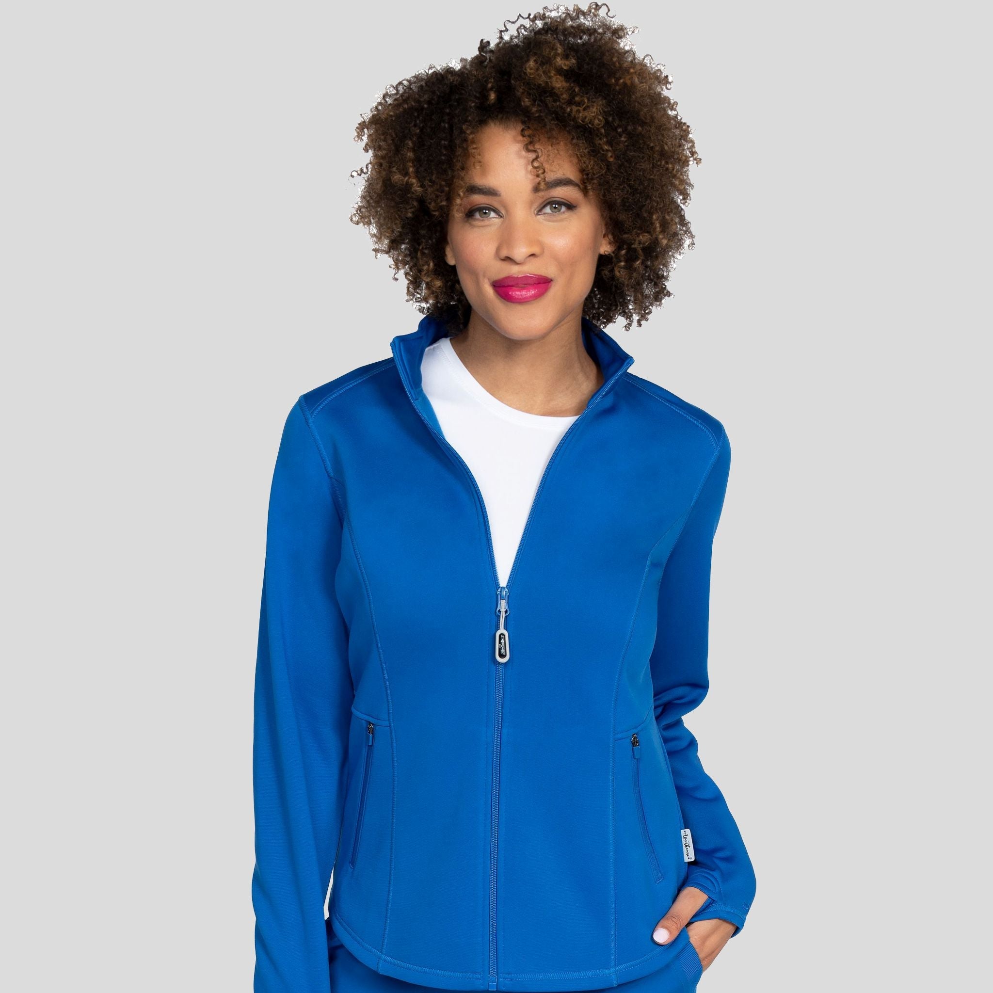 Zavate_AvaTherese_2023_royal_front