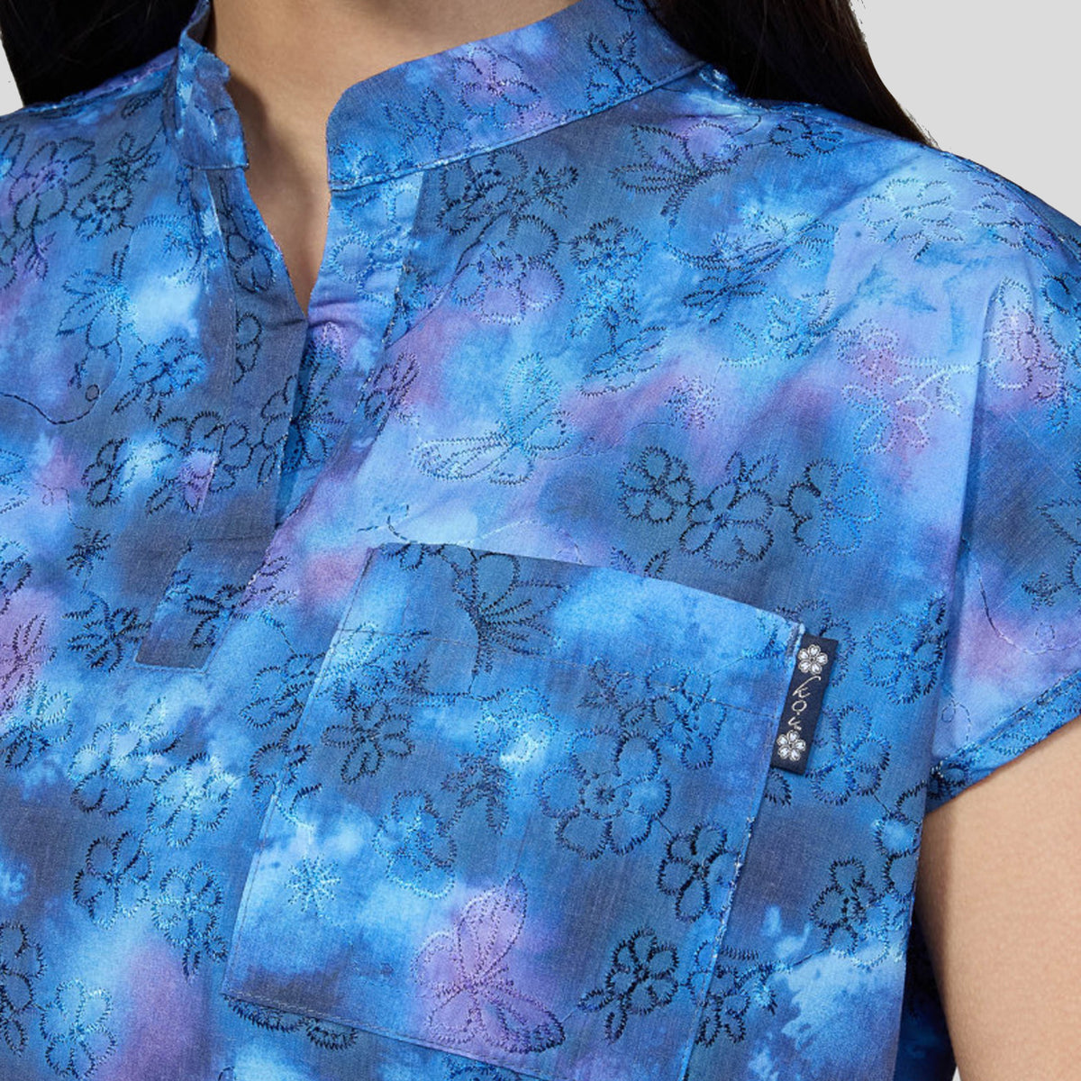 Ari Top | Reunion Embroidery