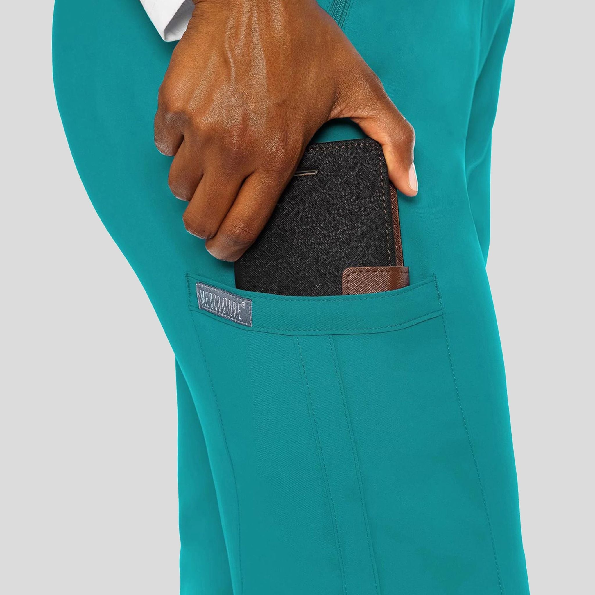 MedCouture_Insight_MC2702_teal_detail2